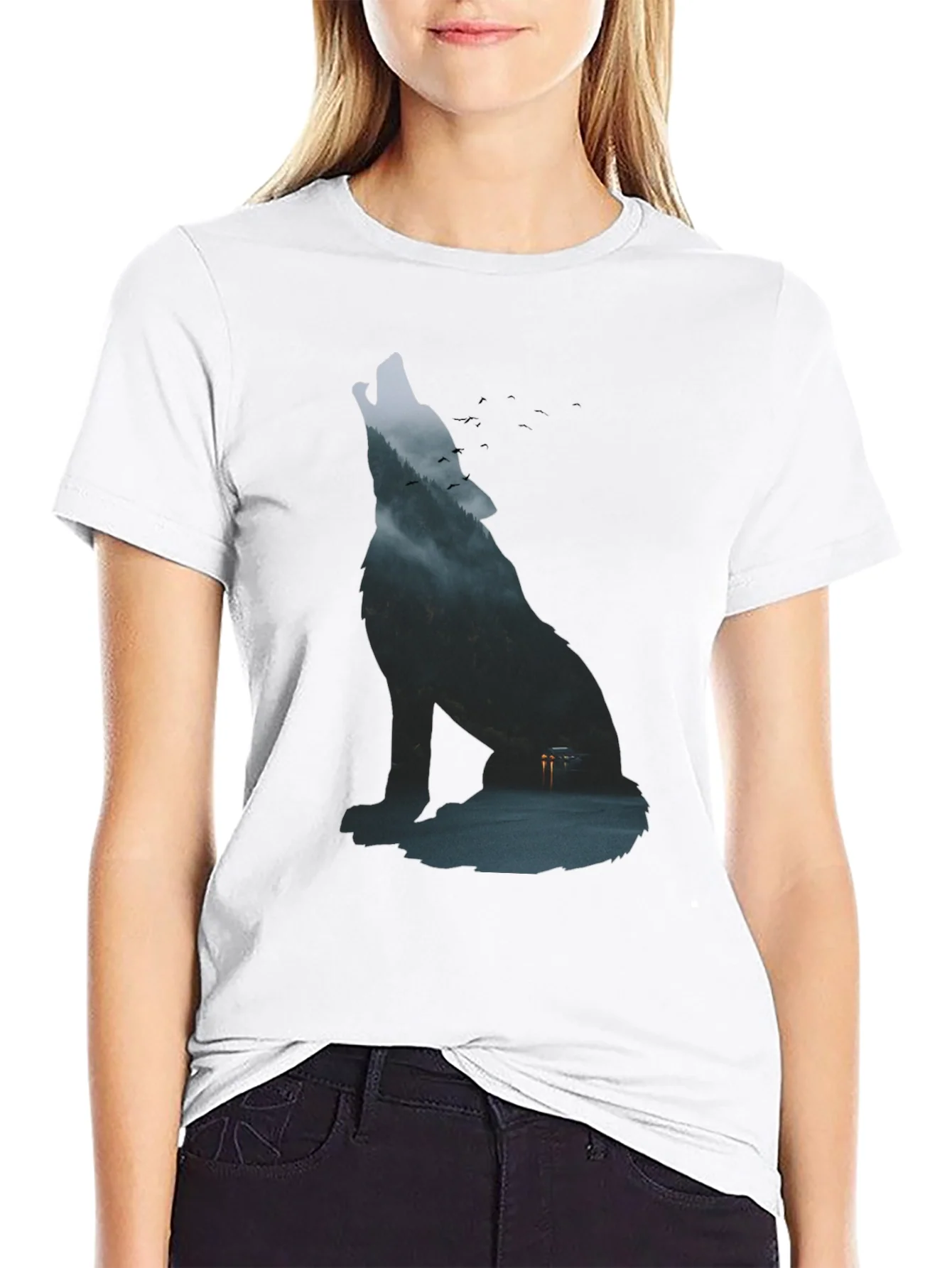 Wolf Silhouette Graphic Tee - Urban Style